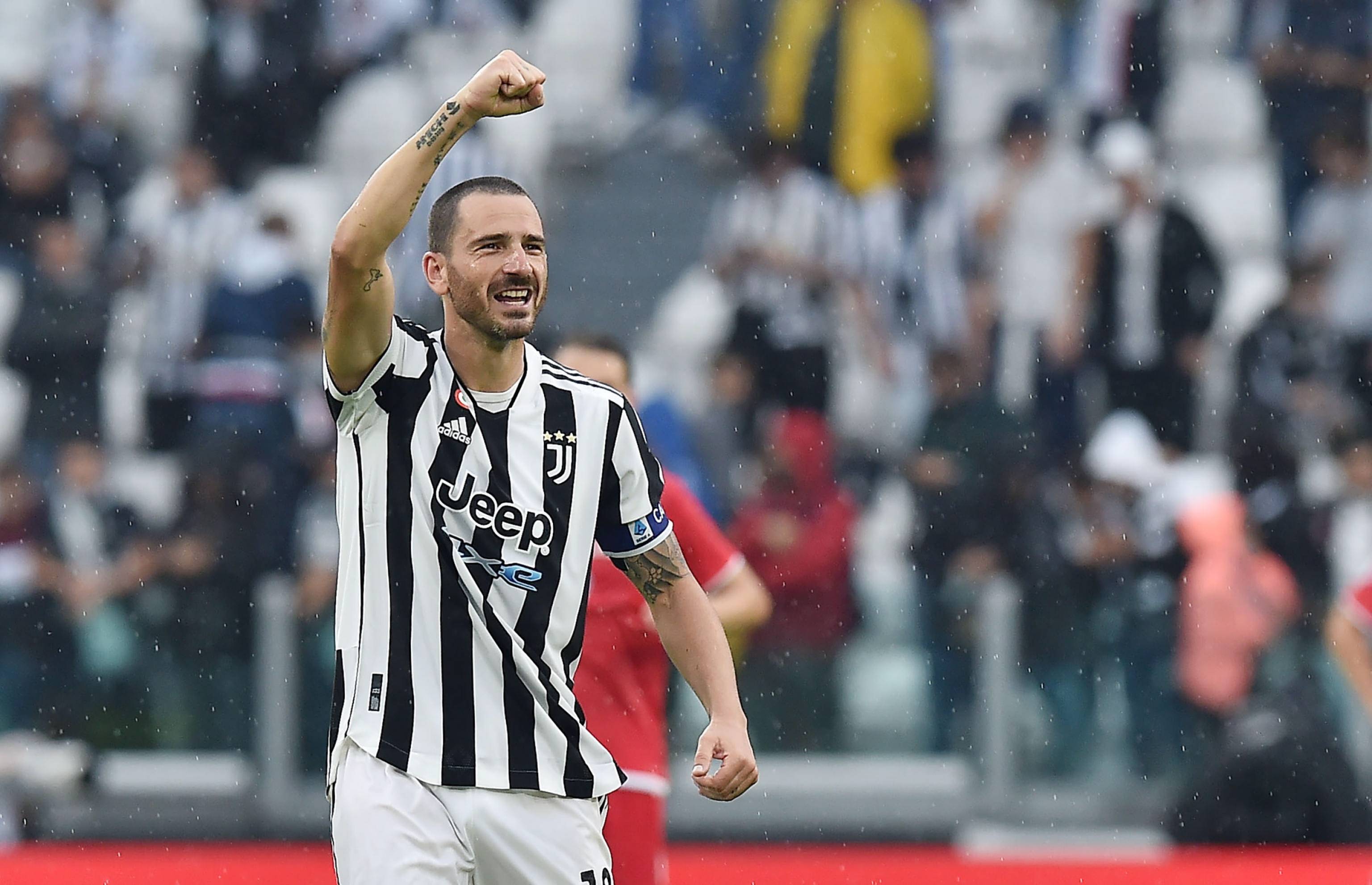 自信的表现来自 Weibo Gaming 以及在 LPL 2025年第二分裂中，任何人的传奇意外获胜